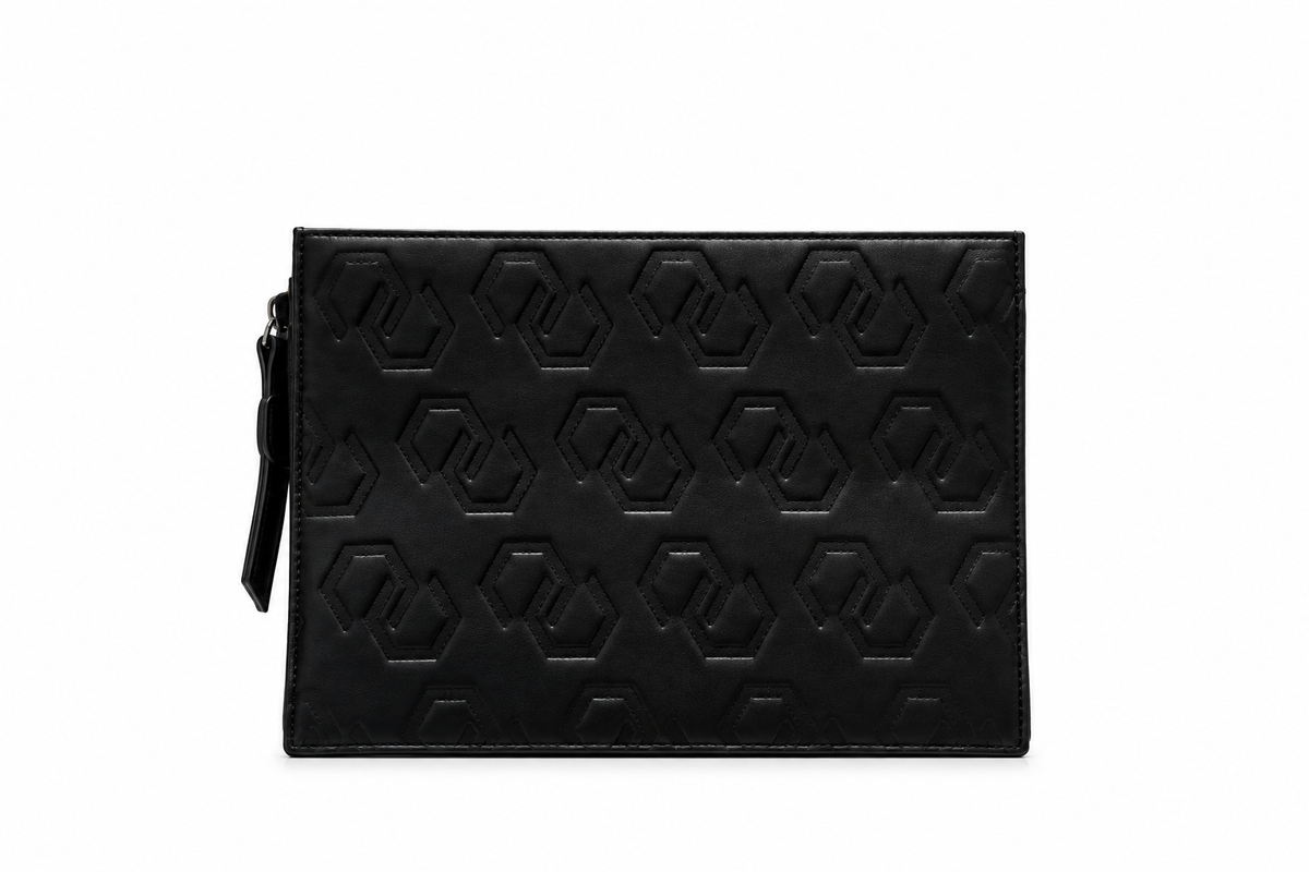 Co-pouch Monogram