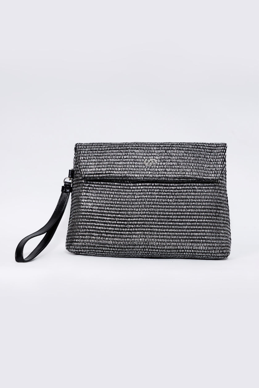 Co-Raffia Mettalic Pouch