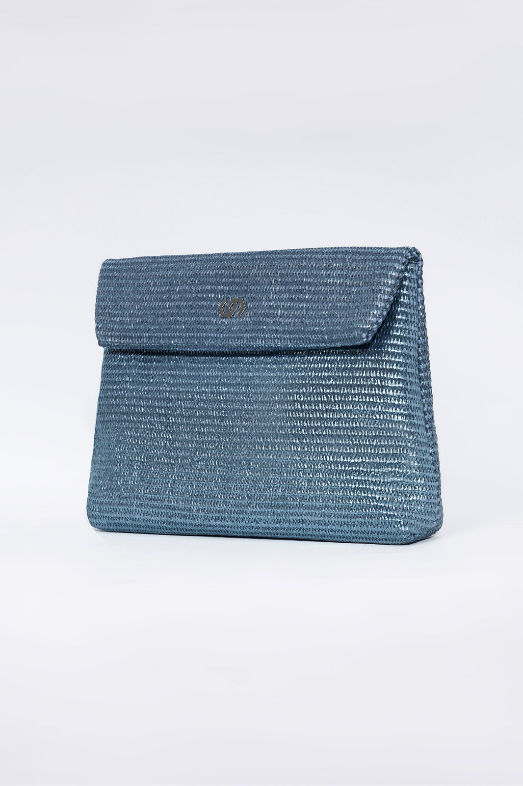 Co-Raffia Mettalic Pouch