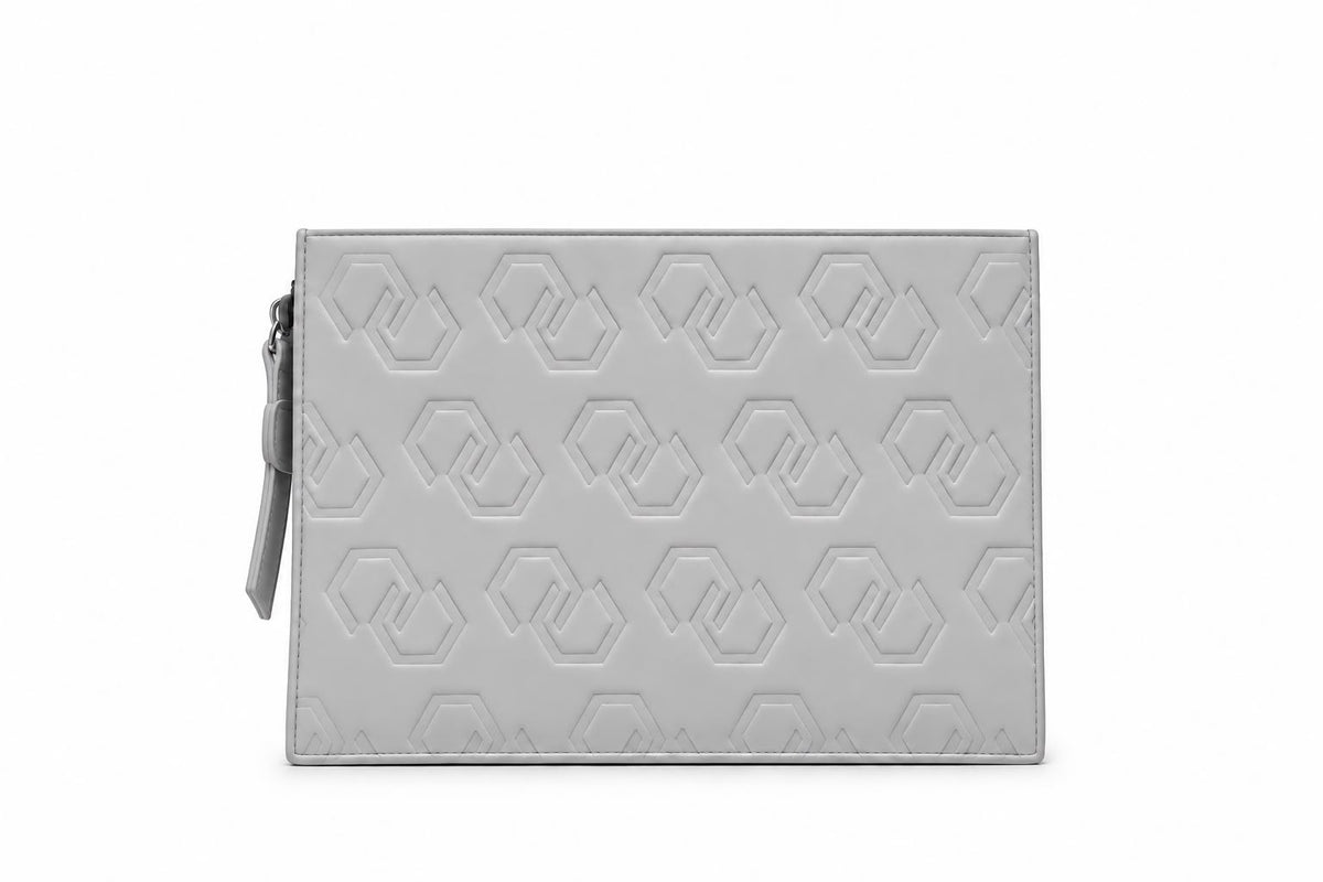 Co-pouch Monogram